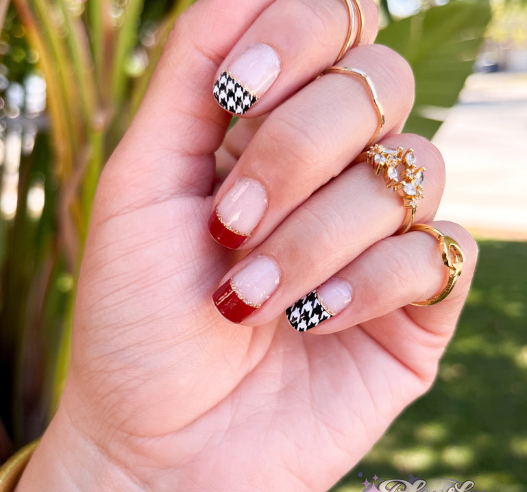 French style nails with houndstooth print and burgundy tips. 