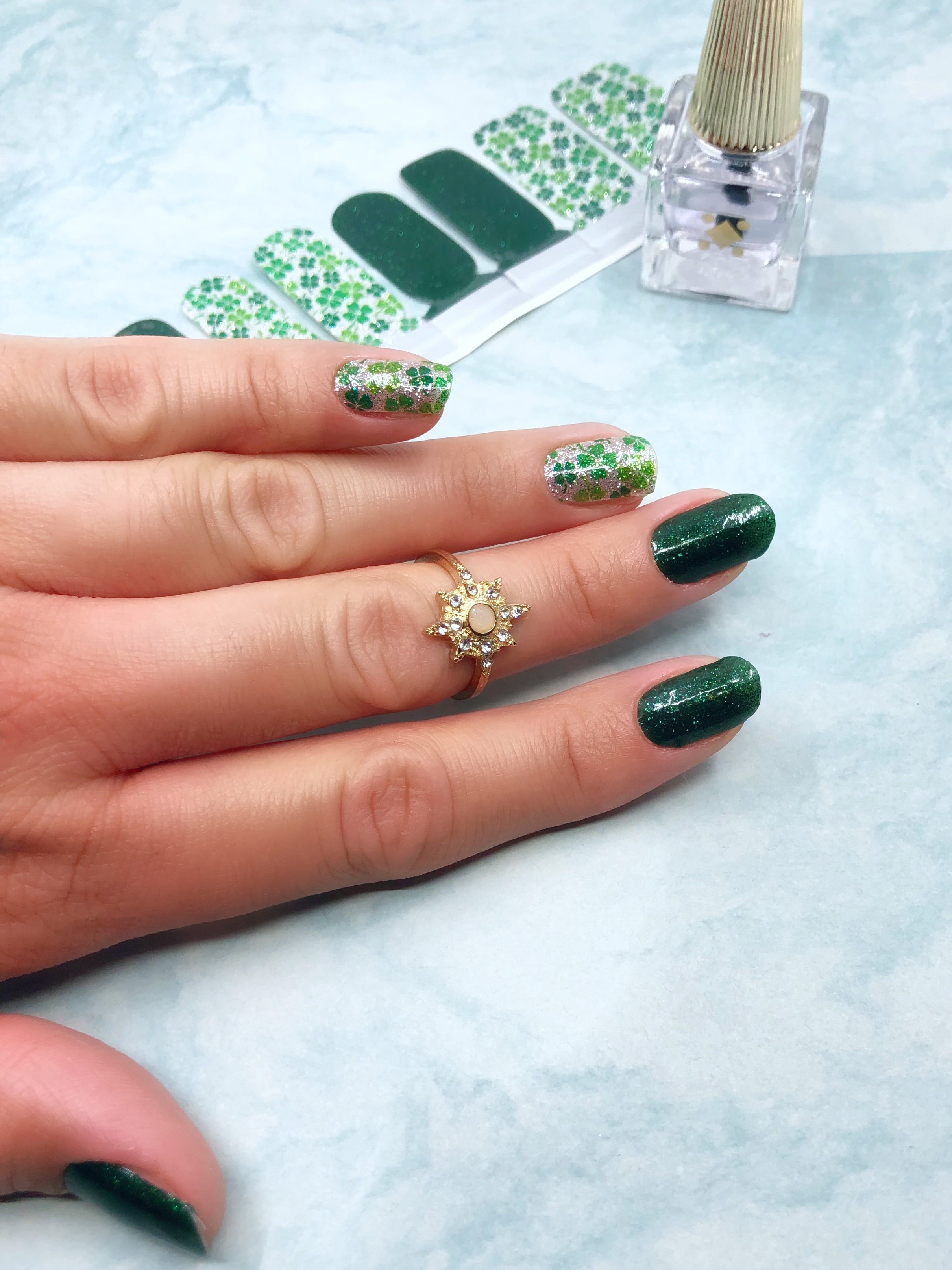 Easy St. Patrick's Day Nail Art Ideas - Tea & Nail Polish